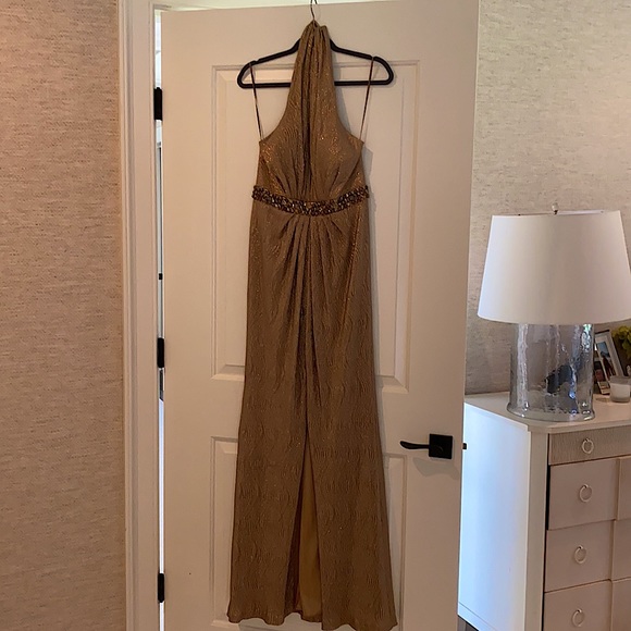 NWT Designer Hoaglund New York Women’s brown metallic halter gown. Brand new. - Picture 3 of 3